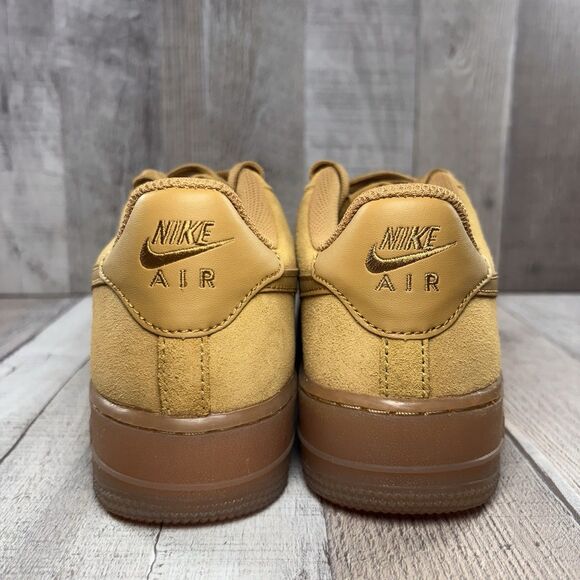 Nike Air Force 1 LV8 AF1 Wheat Gum Low Sneakers Suede Women's Size 8 I Kids 6.5Y - Picture 8 of 12